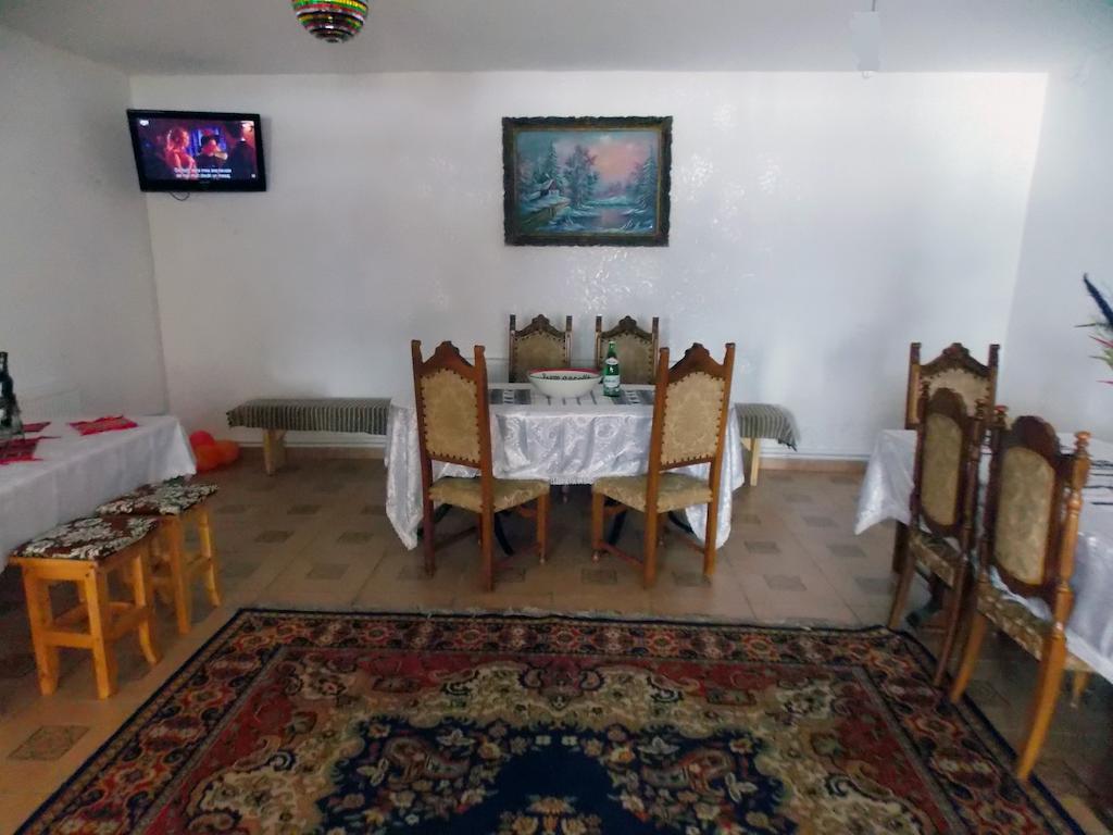 Pensiunea Paradiso Poiana Teiului المظهر الخارجي الصورة